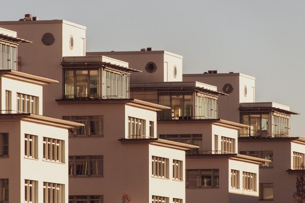 Ellendewittrealestate.com