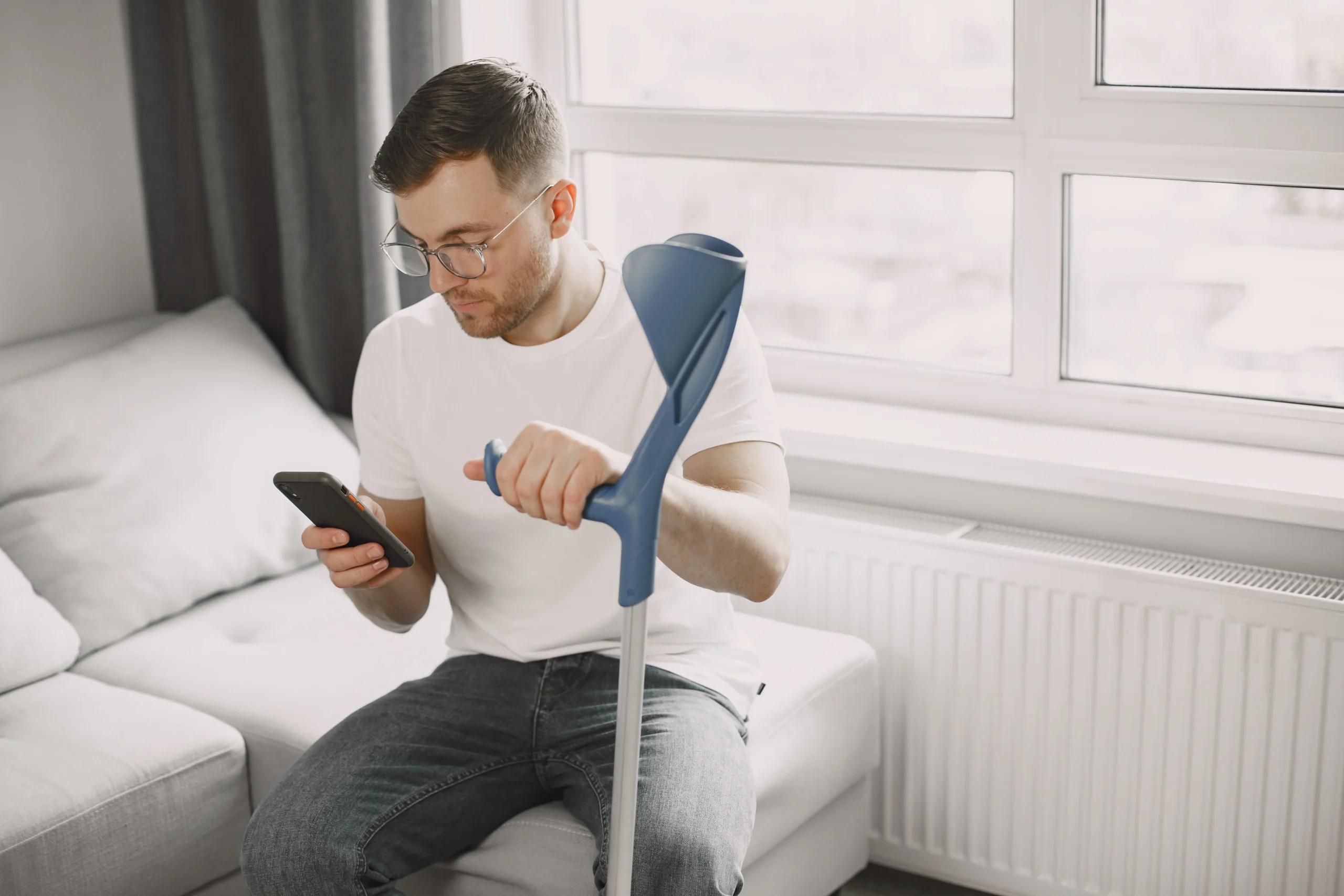 Not Just a Cast: How a Broken Bones Lawyer Helps When Healing Isn’t Simple