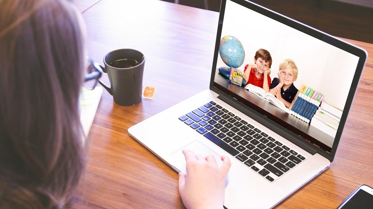 Which Term Best Describes the Ability of Technology to Facilitate Remote Learning?