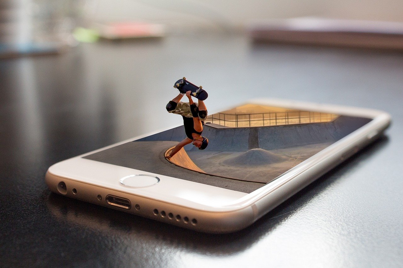 #Mobilecreativeorg: Driving Innovation in the Digital Era